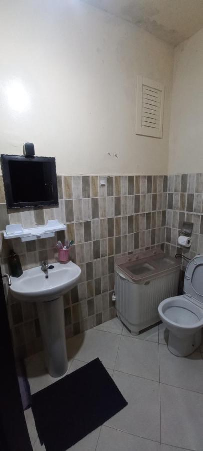 Chambre Prive Private Room Aeroport Mohamed 5 Deroua Luaran gambar